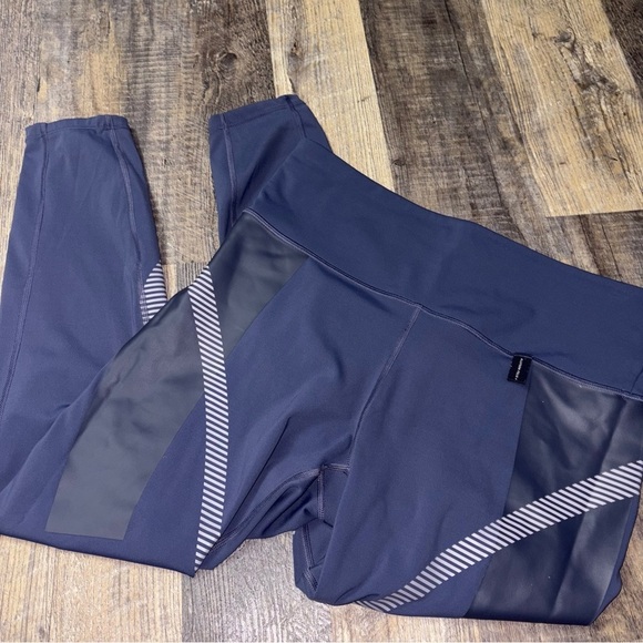 ATHLETA leggings Allyson Felix Legend 7/8 Tight Leggings size L Violet - Picture 9 of 16